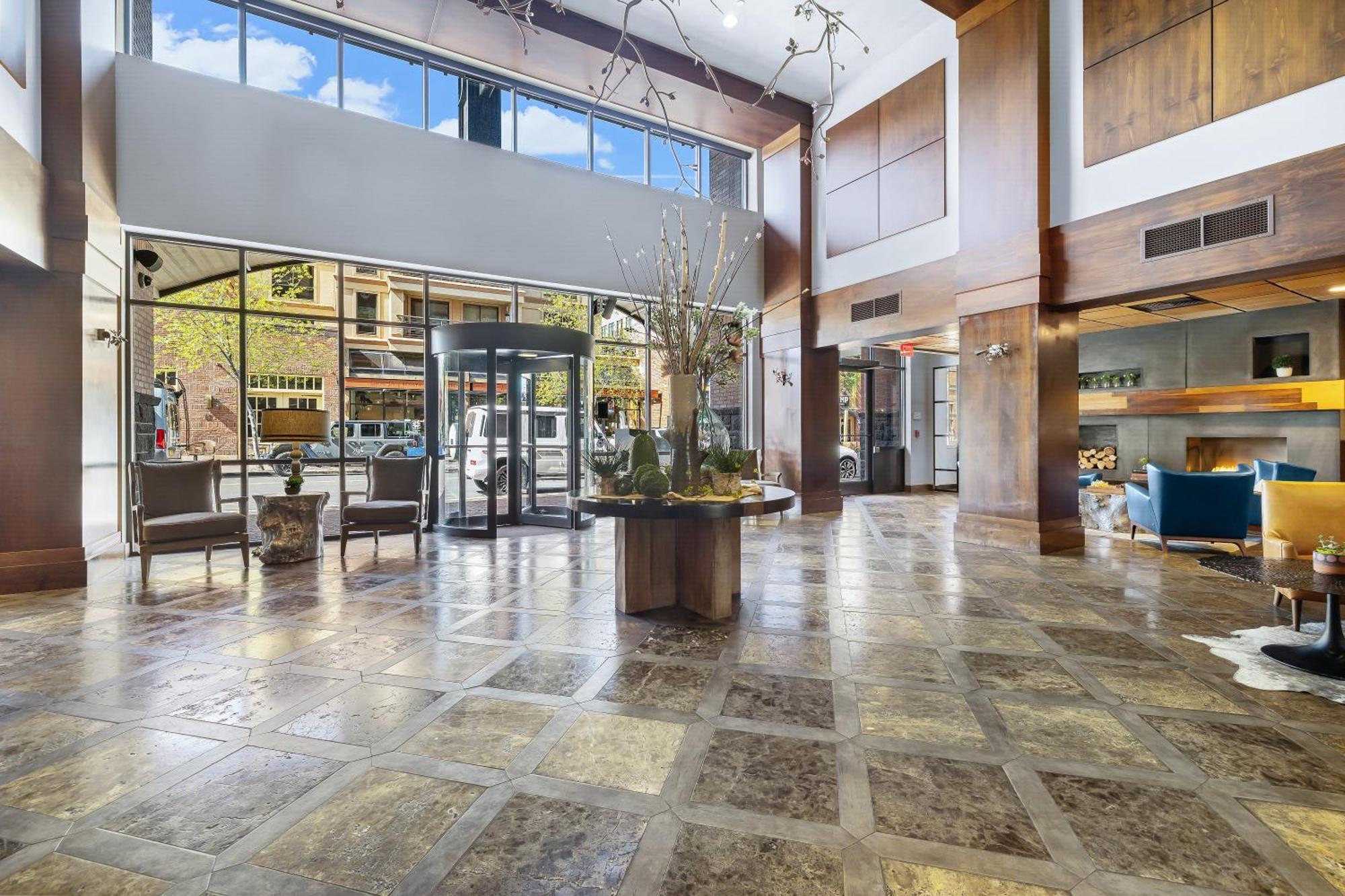 Oxford Hotel Bend Exterior foto